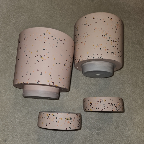 Capra Designs Banjo Planter x2 Salt Terrazzo Pink - Picture 3 of 5